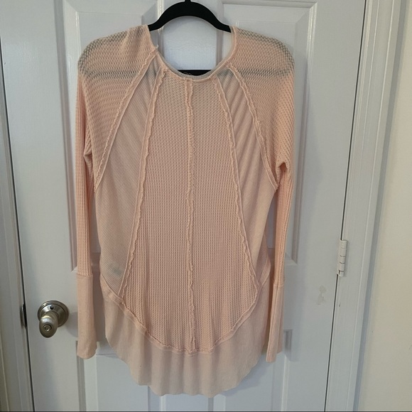 🎉HOST PICK🎉 NWOT Free People pink Drippy long sleeve waffle print shirt - Picture 4 of 8